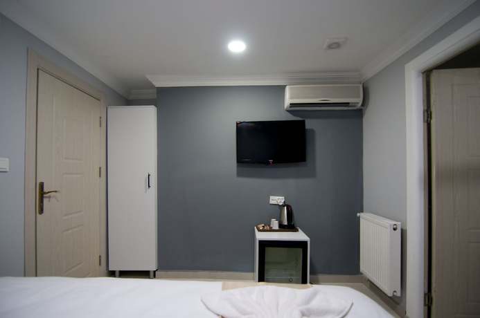 Imagen de la habitación del Istanbul Palace Hotel. Foto 9