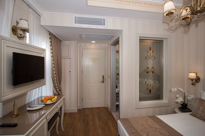 Imagen de la habitación del Istanbul Town Hotel. Foto 10
