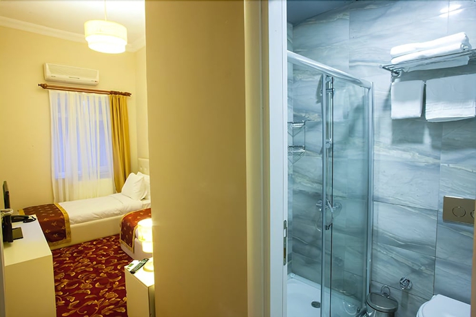 Imagen de la habitación del Istanburg Efes Hotel. Foto 14
