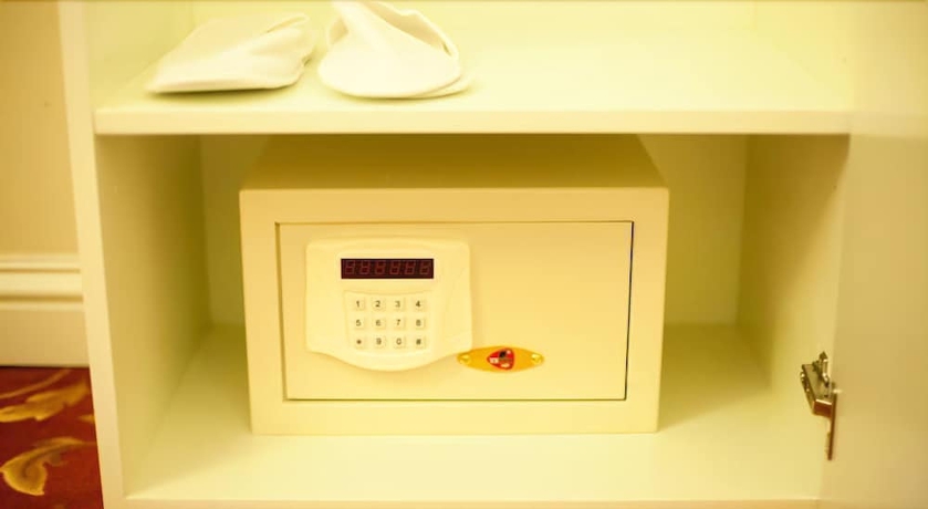 Imagen de la habitación del Istanburg Efes Hotel. Foto 15