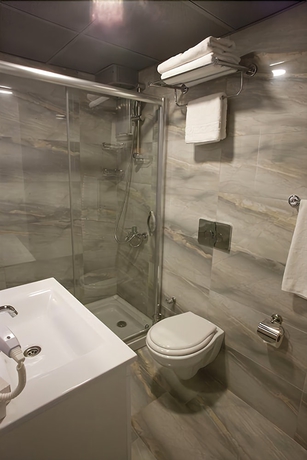 Imagen de la habitación del Istanburg Efes Hotel. Foto 18
