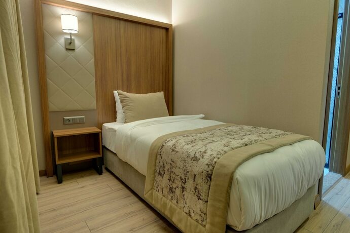 Imagen de la habitación del Istport Hotel. Foto 15