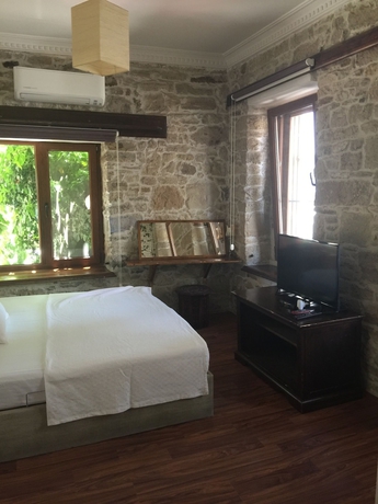 Imagen de la habitación del Iyon Pansiyon. Foto 11