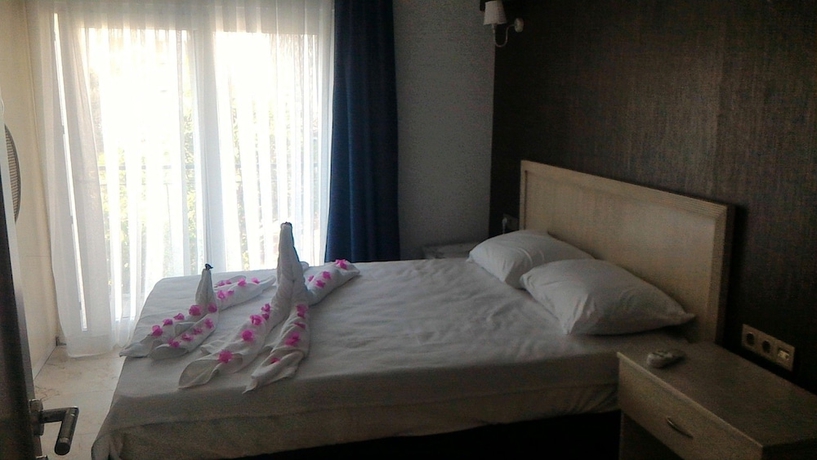 Imagen de la habitación del Iz Birak Hotel. Foto 10