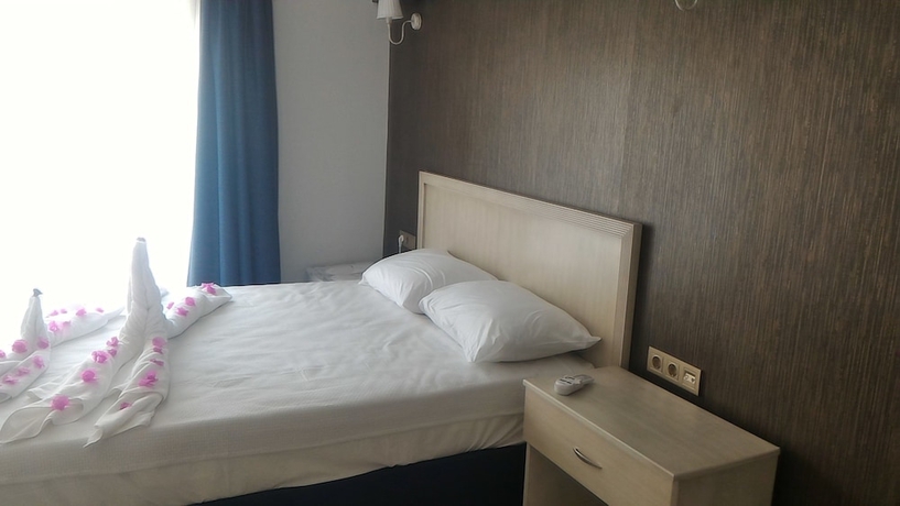 Imagen de la habitación del Iz Birak Hotel. Foto 11