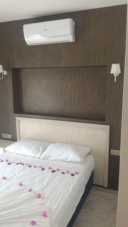 Imagen de la habitación del Iz Birak Hotel. Foto 13