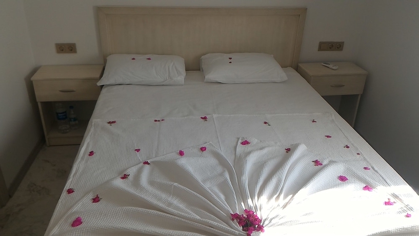 Imagen de la habitación del Iz Birak Hotel. Foto 15