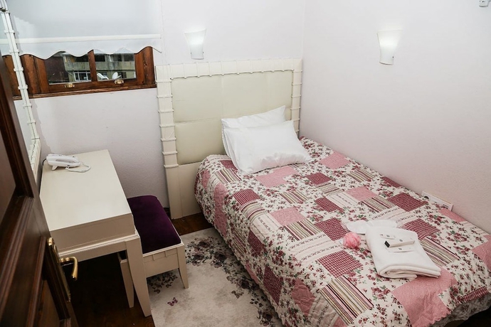 Imagen de la habitación del Izmit Otel. Foto 15