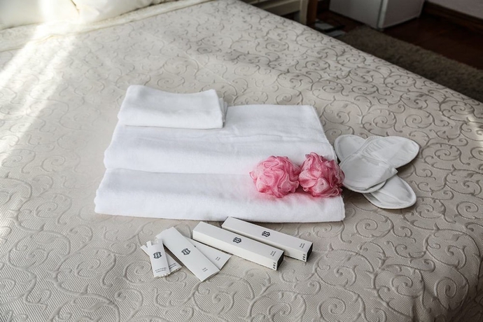 Imagen de la habitación del Izmit Otel. Foto 17