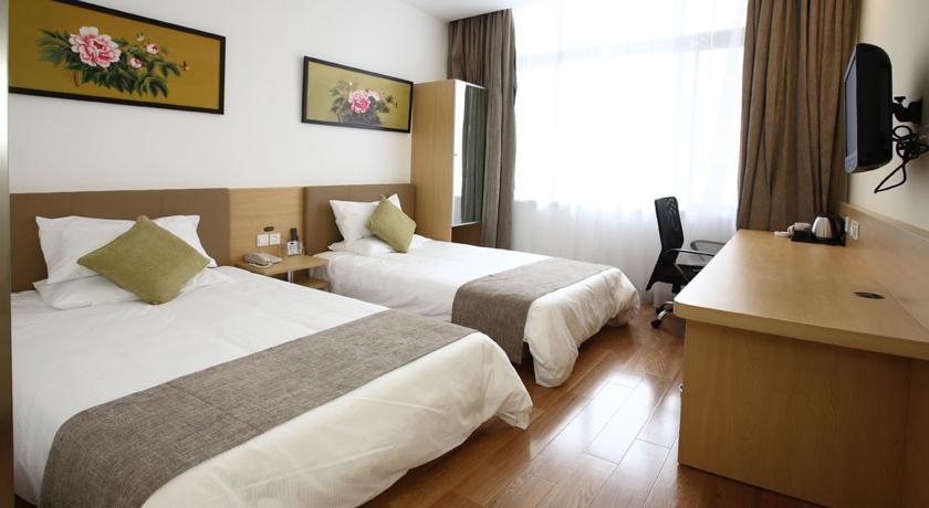 Imagen de la habitación del JI Hotel Xujiahui Shanghai. Foto 4