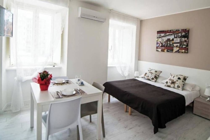 Imagen de la habitación del JOIVY Apartments - Trieste Goldoni. Foto 2