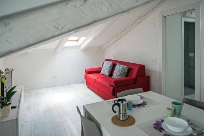 Imagen de la habitación del JOIVY Apartments - Trieste Goldoni. Foto 6