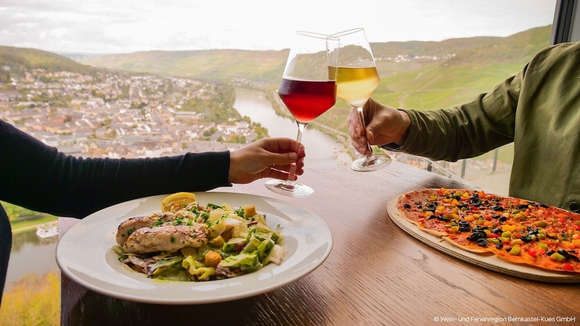 Imagen del bar/restaurante del JUFA Bernkastel Kues. Foto 17