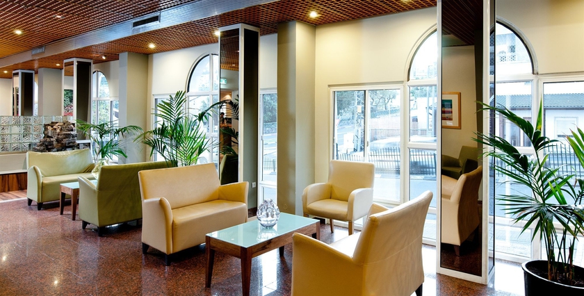 Imagen de los interiores del Jacob Tiberias By Jacob Hotels. Foto 16