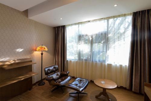 Imagen de la habitación del James Joyce Hotel Guangzhou Sanyuanli Subway Stati. Foto 8