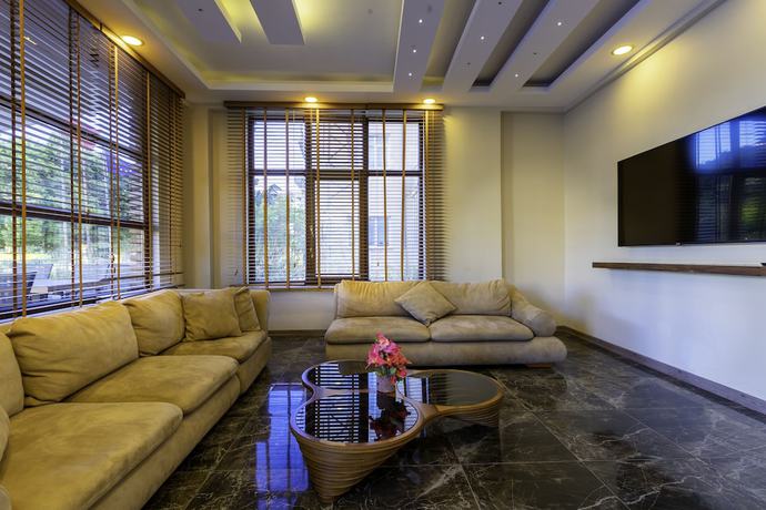 Imagen de los interiores del Janet Hotel. Foto 15