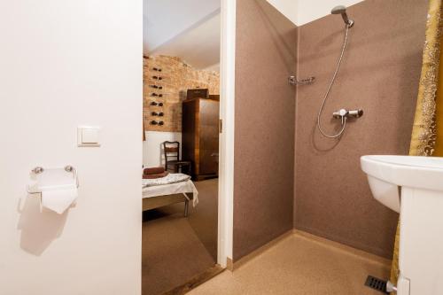Imagen de la habitación del Janne Hotel with Self Check-in. Foto 5