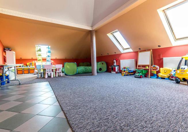 Imagen de los interiores del Jantar. Foto 21