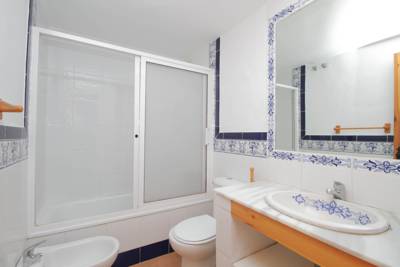 Imagen de los interiores del Jardines de Atlanterra. Foto 7