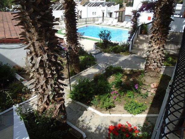 Imagen de los exteriores del Jarra Hotel. Foto 15