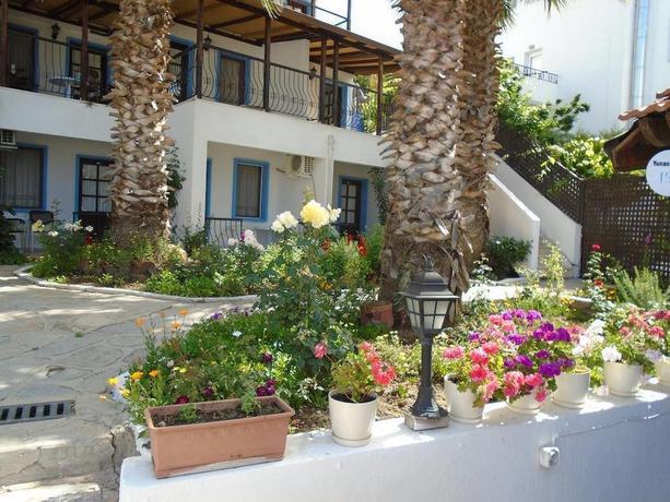 Imagen de los exteriores del Jarra Hotel. Foto 16