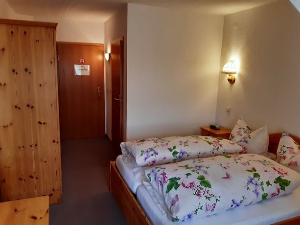 Imagen general del J&auml;gerheim L&ouml;bsal. Foto 4