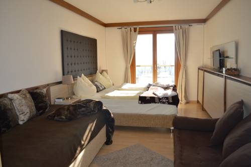 Imagen de la habitación del J&auml;gerhotel. Foto 7