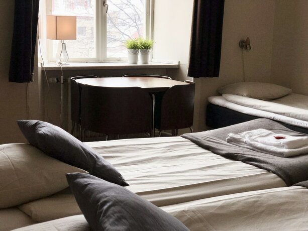 Imagen general del J&auml;rnv&auml;gshotellet. Foto 8