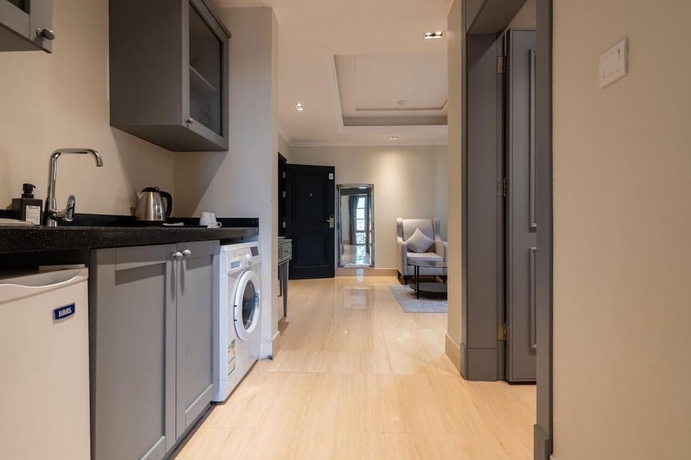 Imagen de los interiores del Jazalah al falah serviced apartments. Foto 16
