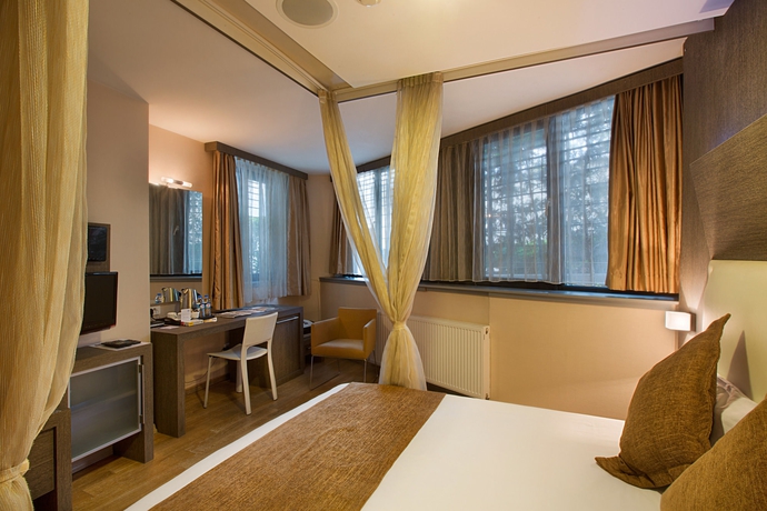 Imagen de la habitación del Jazz Hotel. Foto 10