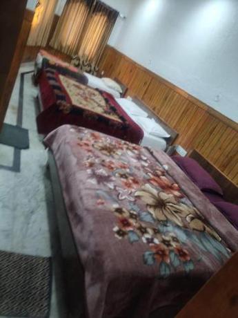 Imagen general del Jbk hotel Guptkashi. Foto 5