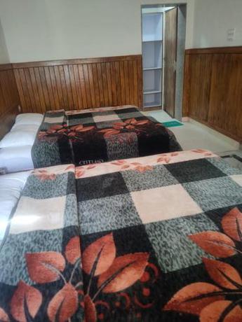 Imagen general del Jbk hotel sirsi. Foto 2