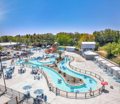 Imagen general del Jellystone Park Tower Park Resort. Foto 1