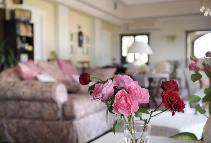 Imagen de los interiores del Jennifer Home Hotel. Foto 19
