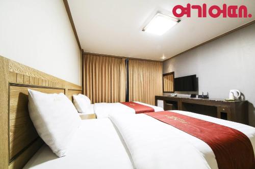 Imagen de la habitación del Jeongsun Ace Family Tourist Hotel. Foto 16