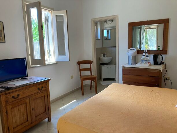 Imagen general del Jer&agrave; Aloe BandB Relax-Vulcanello. Foto 9