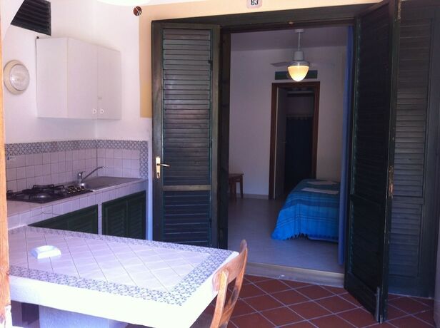 Imagen de la habitación del Jer&agrave; Aloe BandB Relax-Vulcanello. Foto 16