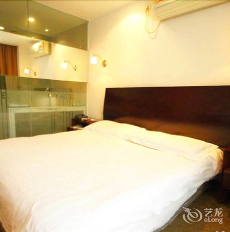 Imagen de la habitación del Ji Hotel- Shanghai Bund Ningbo Road Branch. Foto 11