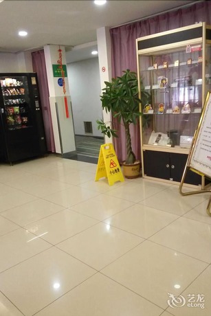 Imagen de la habitación del Ji Hotel- Shanghai Bund Ningbo Road Branch. Foto 13