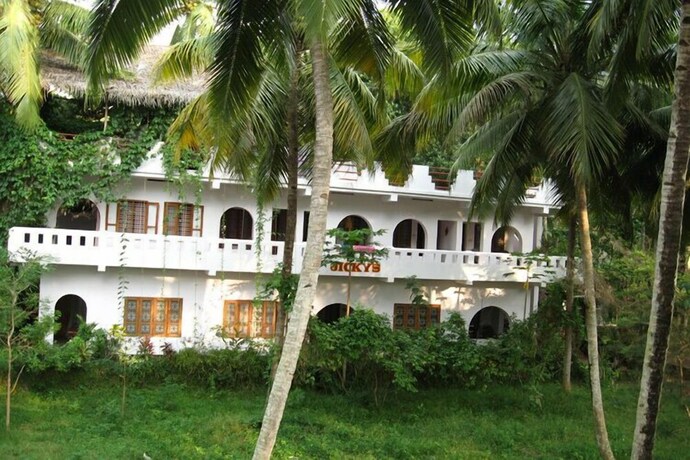 Imagen de los exteriores del Jickys Nest. Foto 15