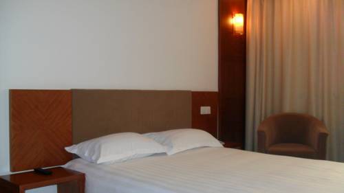 Imagen de la habitación del Jin Zhong Hotel Shanghai. Foto 5