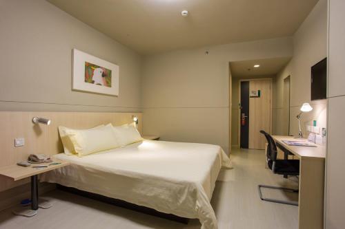 Imagen de la habitación del Jinjiang Inn Mianyang Technical Building Flyover. Foto 8