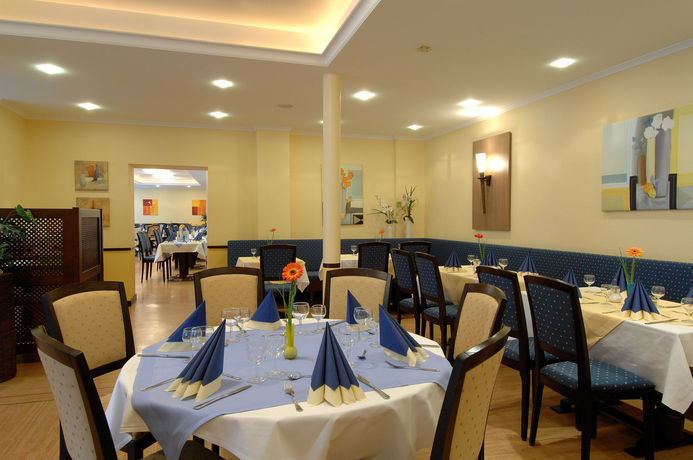 Imagen de los exteriores del Johannesbad Hotel F&uuml;ssinger Hof. Foto 14