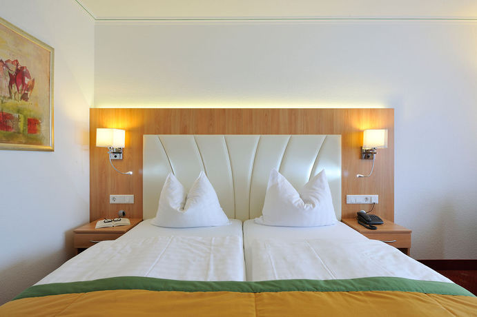 Imagen del bar/restaurante del Johannesbad Thermalhotel Ludwig Thoma. Foto 6