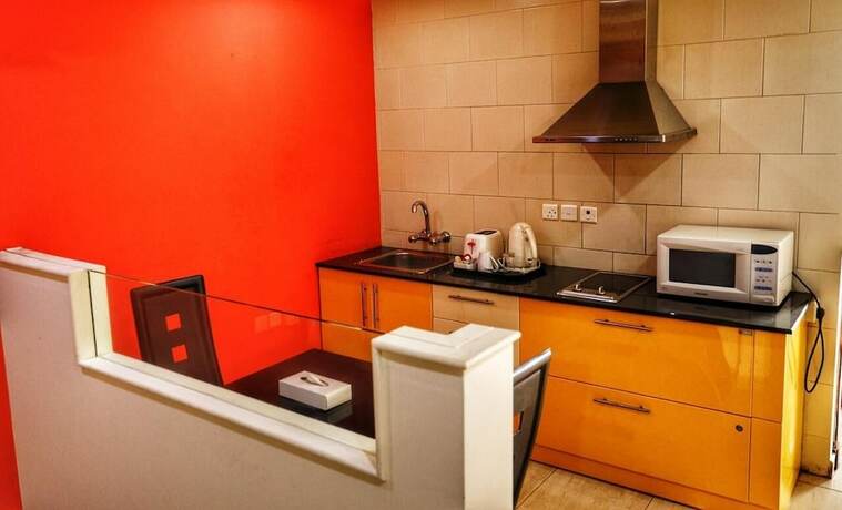 Imagen de la habitación del Johny International Hotel. Foto 11