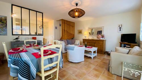 Imagen general del Jolie maison en résidence au cœur de Saint Martin de Ré. Foto 10