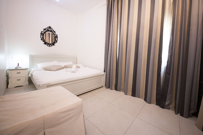 Imagen de la habitación del Jonathan Hotel In Ben Yehuda. Foto 7
