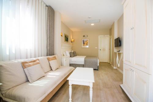 Imagen de la habitación del Joya Del Mar Hotel. Foto 7
