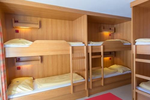 Imagen de la habitación del Jugendgästehaus Alpincenter. Foto 4