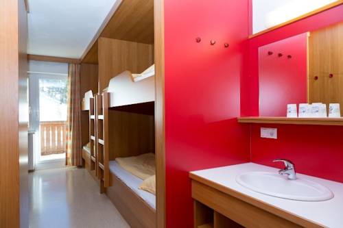 Imagen de la habitación del Jugendgästehaus Alpincenter. Foto 5